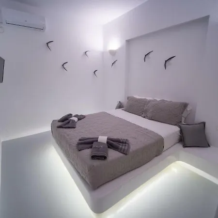 Majestic Sky Luxury Holiday home Megalochori (Santorini)