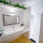 Majestic Sky Luxury * Megalokori
