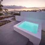 Сasa de vacaciones Majestic Sky Luxury Megalokori